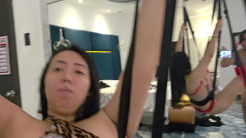 Menggila Di Hotel Murahan Dengan Ibu Tiriku Yang Seksi Dari Tiongkok