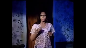 Gadis-gadis India Seksi Di Film-film Panas Kelas B