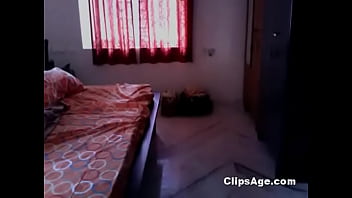 Desi Bhabhi Seksi Digituhin Habis-habisan Sama Devar Nakalnya