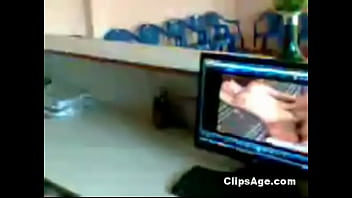 Nonton Bokep India Sembunyi-sembunyi Di Kantor