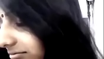 Gadis Desi Seksi Yang Menggoda