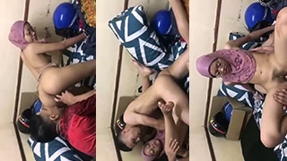 Cewek Imut Digituin Sama Pacar, Sengaja Direkam Biar Seru