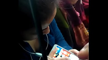 Desi Bhabhi Yang Menggoda Dan Penuh Nafsu