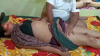 Pemuda Ganas Ngentot Pembantu India Sampai Teler