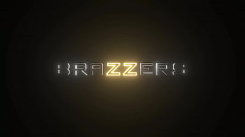 Stepdaddy Tukang Serba Bisa Dihajar Ganas Payton Preslee Di Brazzers, Tonton Full Di Zzfull.com/pda