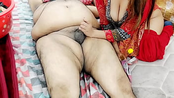 Membantu Adik Tiri Cuci Baju Sebagai Bayaran Untuk Seks Anal Dengan Suara Hindi Yang Menggoda