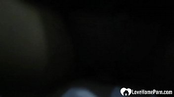 Gadis Asia Seksi Mengulum Kontolmu Dengan Penuh Gairah