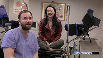 Zoe Lark Menggoda Di Dr Tampa Dengan Gaya Siccos Yang Membuat Nafsu Membara