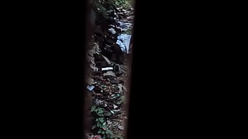 Video Panas Desi Yang Menggoda Dengan Adegan Basah Dan Liar
