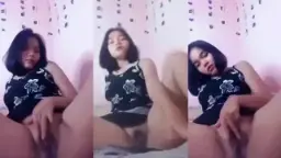 Cika Menggoyang Pacarnya Dengan Goyangan Hot Di Ranjang – Ig @cikkaaaw Tiktok @ccikuuk2