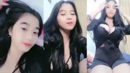 Cindo Toge Menggoda Dengan Lingerie Hitam Yang Bikin Napsu Meledak