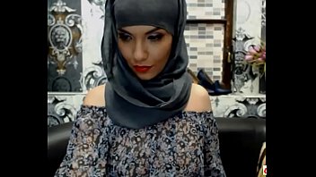 Vi Arab Menggoda Di Webcam, Video Hd Panas Yang Bikin Ngeces