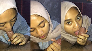 Dinda Mahasiswi Hot Pulang Kuliah Langsung Mampir Ke Kost Pacar Buat Digituin