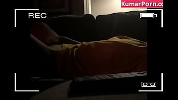 Gadis Tiongkok Ngentot Sendiri Di Kamera Yang Diretas
