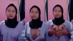 Gadis Berhijab Yang Menggoda Dengan Payudara Montok Yang Ingin Diremas