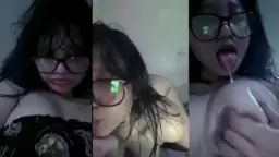 Gea Si Bocah Montok Dengan Toket Gede Dan Susu Basah Yang Menggoda
