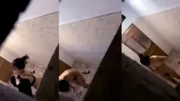 Mengintip Adik Temanku Yang Cantik Dan Seksi Lagi Mandi
