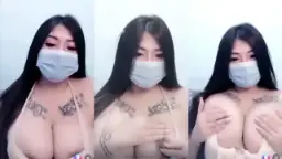Yessi Tanjung Yang Cantik Meremas Payudara Besarnya Yang Menggoda