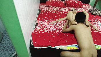 Jilatan Liar Di Celah Basah Gadis Tionghoa Asia