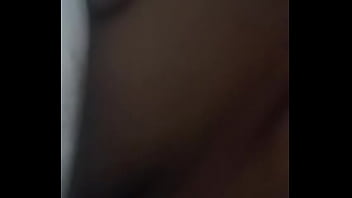 Bicara Kotor Dalam Bahasa Hindi Untuk Istriku Annu, Pakai Earphone Ya Sayang