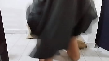 Ibu Tiri Arab Muslim Tua Menggila Naiki Dildo Anal Dan Muncrat Dalam Cadar Hitam Di Webcam