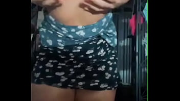 Gadis Cantik Yang Menggoda Di Live Streaming