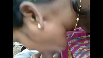 Blowjob Dengan Suara Hindi Yang Menggoda