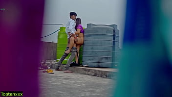 Bercinta Liar Di Atap! Jangan Sampai Keluar Di Dalam Memekku