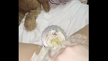 Gadis Arab 18 Tahun Perawan Menggoda Di Los Angeles, Main Kue Krim Panas Daripada Kuliah – Adek Tiri Nakal Dari Saudi