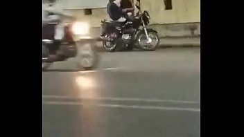 Gadis India Di Navsari Kaliawadi Buka-bukaan Di Jalan