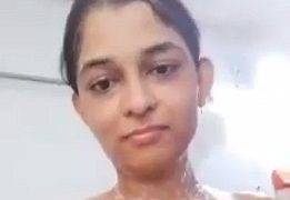 Gadis Mumbai Mandi Basah Dalam Video Panas