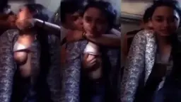 Gadis Sma Berbaju Batik Cantik Dihardik Pacar Di Ranjang