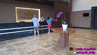 Kepuasan Mesra Di Kamar Hotel Bersama Tante Yang Menggoda