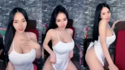 Lunna Celine, Si Toge Montok Yang Bikin Goyang Dan Pengen Dijilat