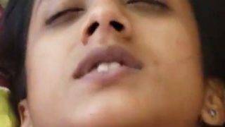 Malam Panas Dengan Gadis India Yang Manis Dan Basah
