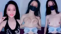Niomi Tocil, Si Manis Yang Menggoda Dengan Tubuh Mungilnya