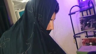 Video Panas Majikan Dan Pembantu Hijab Asal Bangladesh