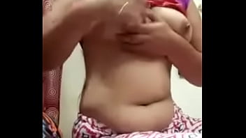 Gadis India Yang Menggoda Dan Penuh Gairah
