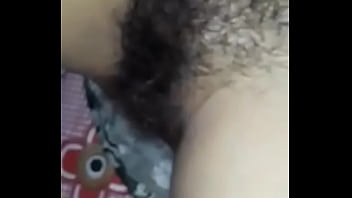 Kontrol Penuh Desi Milf Atas Lubang Basahnya