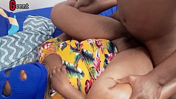 Saat Hanya Berdua Di Rumah, Kakak Tiriku Jadi Liar