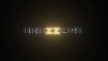 Menghisap Penjual Hingga Tuntas – Skylar Snow / Brazzers / Tonton Lengkap Di Www.zzfull.com/dildo
