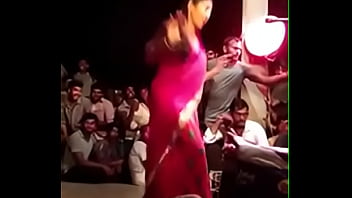 Tarian Goyang Seksi Dari India Yang Bikin Bergairah