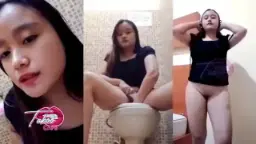Darla, Youtuber Seksi, Pamer Bulu Kemaluan Yang Menggoda