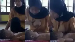 Mama Berjilbab Yang Menggairahkan Saat Menyusui Buah Hati