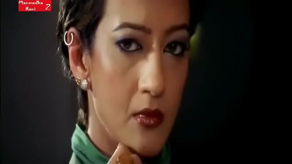 Gadis India Yang Menggoda Dengan Lekuk Tubuh Memikat