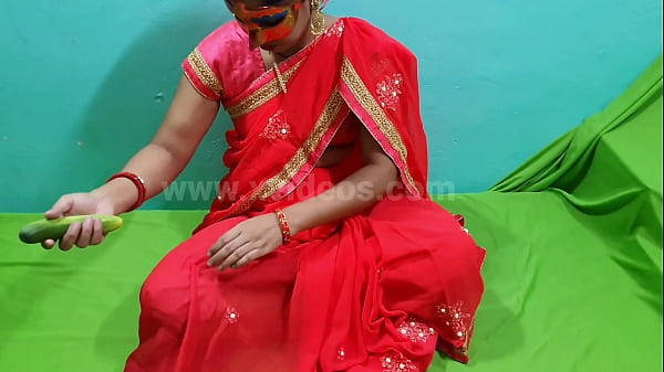 Desi Bhabhi Menggoda Devar Dengan Blowjob Liar Di Alam Terbuka