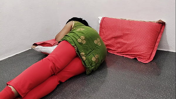 Pertama Kali Anal Seks Dengan Pasangan Nikah Hindi Yang Romantis Dan Panas