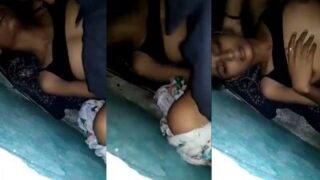 Gadis Merintih Nikmat Saat Menelan Kontol Besar Pacarnya Dalam Video Panas
