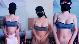 Namirah Basah Dan Menggoda Di Ranjang