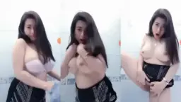 Tante Gatel Di Kamar Mandi Minta Digituin